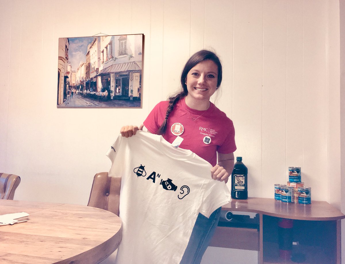 aygrand's tweet image. Introducing almost 100 kids to coding✔️
Loving every second of it✔️
Getting this cool T-shirt✔️
#AdventuresInProgramming #BeAnEngineer