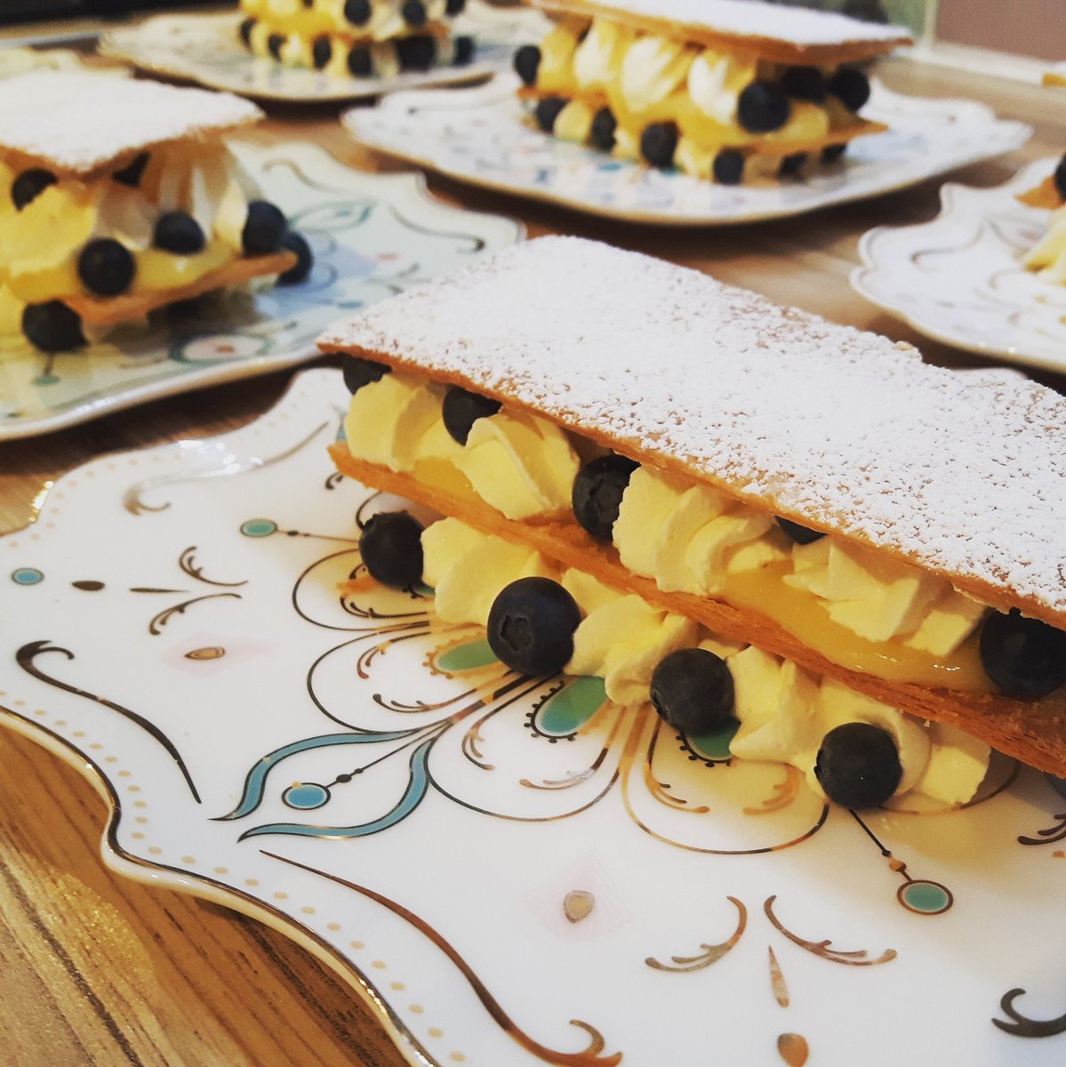 JacquelineWise1's tweet photo. Yum! A few dishes from last night & this evenings #privatedining #edinnerparties! #food #foodporn #yum #eatme #chef #horsham #westsussex #canapes #chefinyourhome https://t.co/TmNuu2FK0m