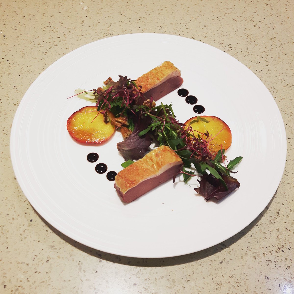 JacquelineWise1's tweet photo. Yum! A few dishes from last night & this evenings #privatedining #edinnerparties! #food #foodporn #yum #eatme #chef #horsham #westsussex #canapes #chefinyourhome https://t.co/TmNuu2FK0m
