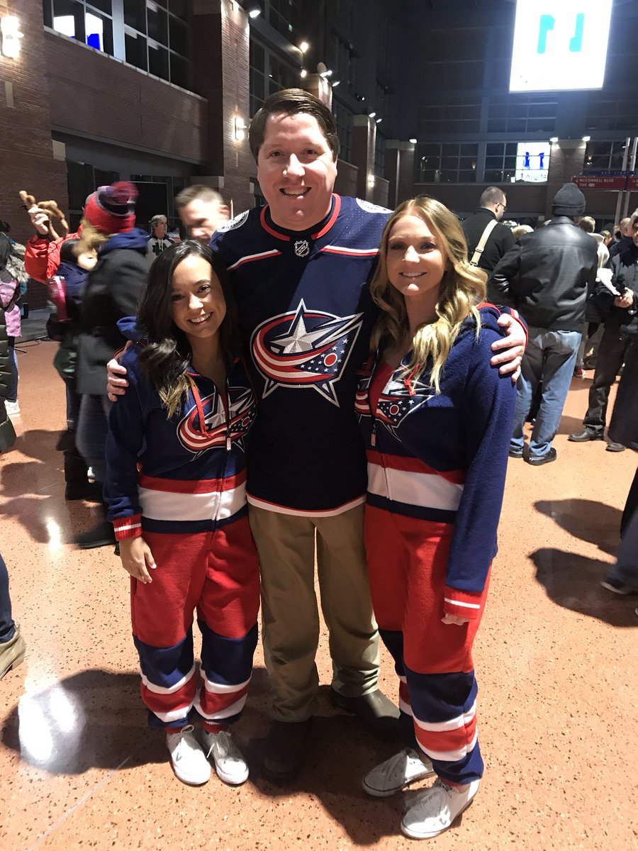 court09smith's tweet photo. #cbjcrave #cbjsocialnight #cbj #leo #badbitches #wearethe5thline #isnumber10single https://t.co/UnjU8l31LM