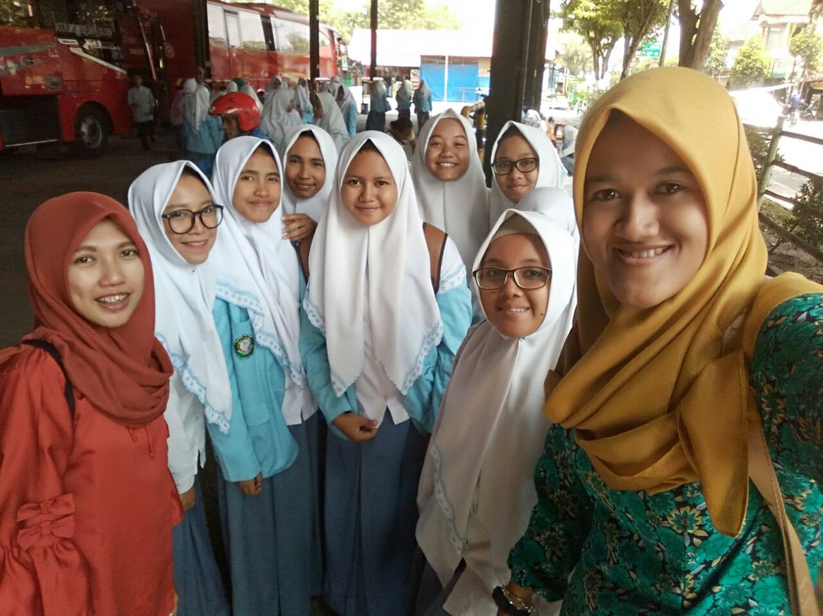yz_milla's tweet photo. sukses untuk kalian semua https://t.co/lPlBZqIO71