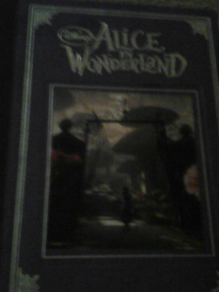 NathanD88215322's tweet photo. Cracking open a book https://t.co/r95FlCtUDs