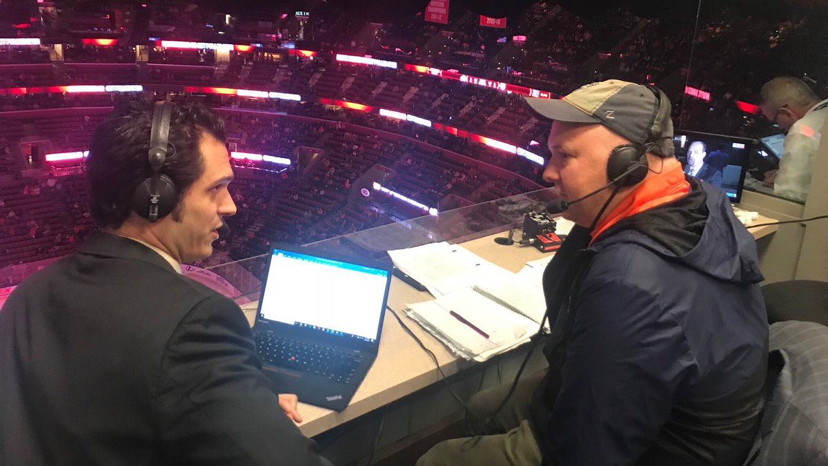 SylvesterCancer's tweet photo. .@560WQAM speaks with our own Dr. Slomovitz tonight at the @FlaPanthers game #UniteForCures https://t.co/jjfYi70pnI