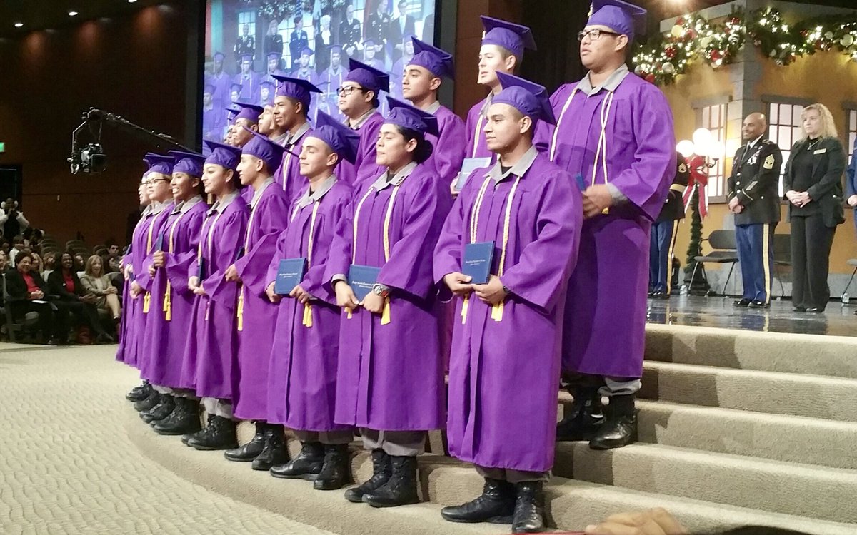 LAPDHQ's tweet photo. When you see the life of a teenage high school dropout reclaimed by @iamsunburst1 and turned into a productive member of the community, it’s truly inspirational! We are proud to partner with this amazing organization &amp; congrats to its newest graduates!! https://t.co/TxmSnYzETy