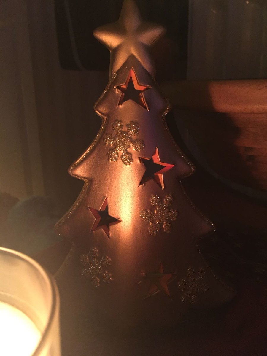 MJHadlow's tweet photo. Tree is up! Finally we're starting to feel a little bit festive! #christmas #whitelights https://t.co/xiWu0uhbaX