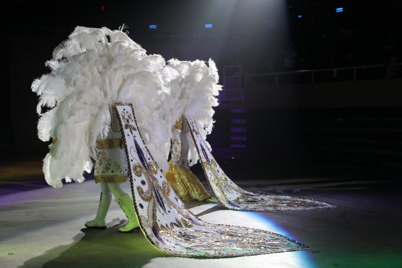 Tammileetips's tweet photo. Royal Gala of the Krewe Mardi Gras Lake Charles, Louisiana https://t.co/NfuDe8OsRW @LakeCharlesCVB #visitlakecharles https://t.co/81hRBCyTv2