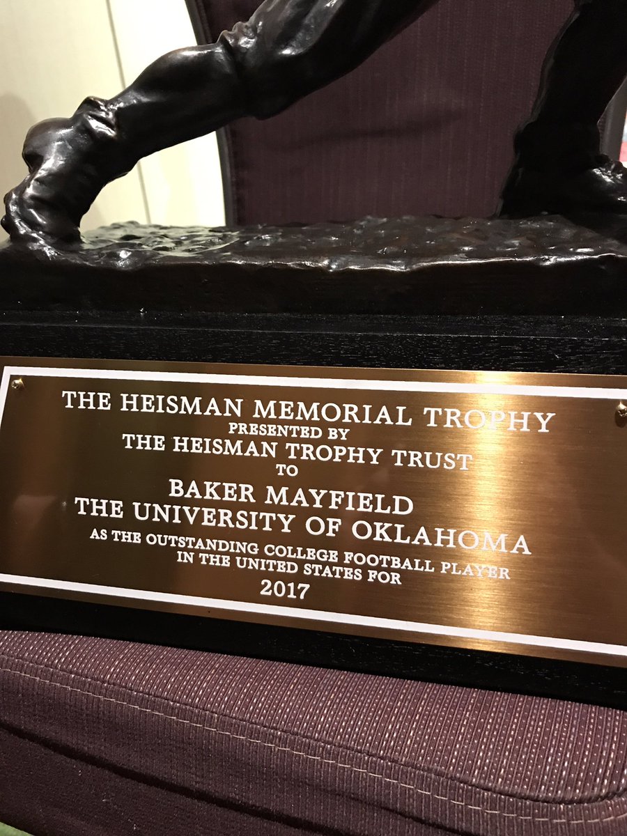 LincolnRiley's tweet image. 👀