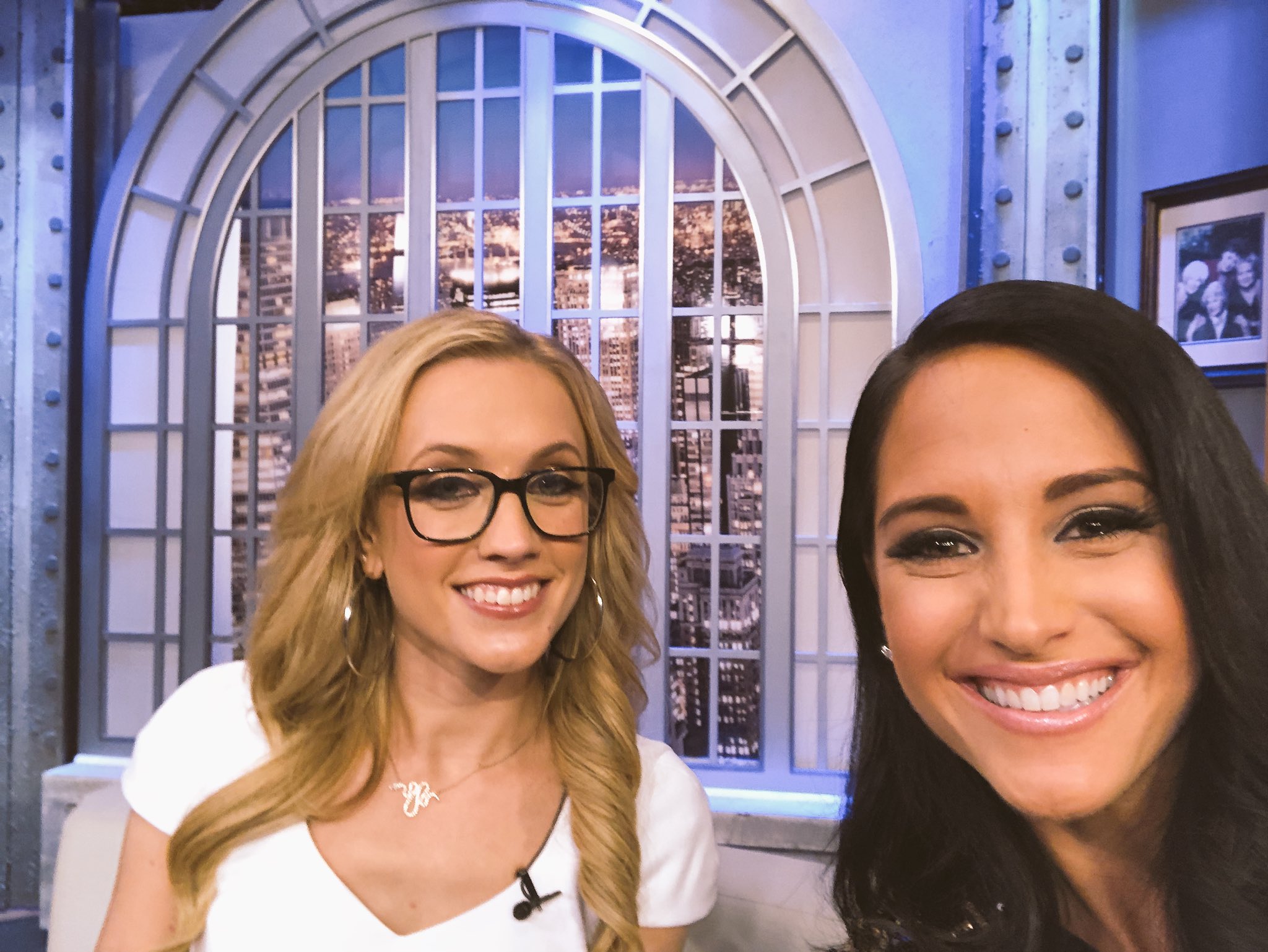 Emily Compagno on X: "Showtime! ⭐️ #TuneIn now! @GregGutfeldShow @FoxNews  @KatTimpf @PlanetTyrus @drdrew https://t.co/WTWdejFOtX" / X