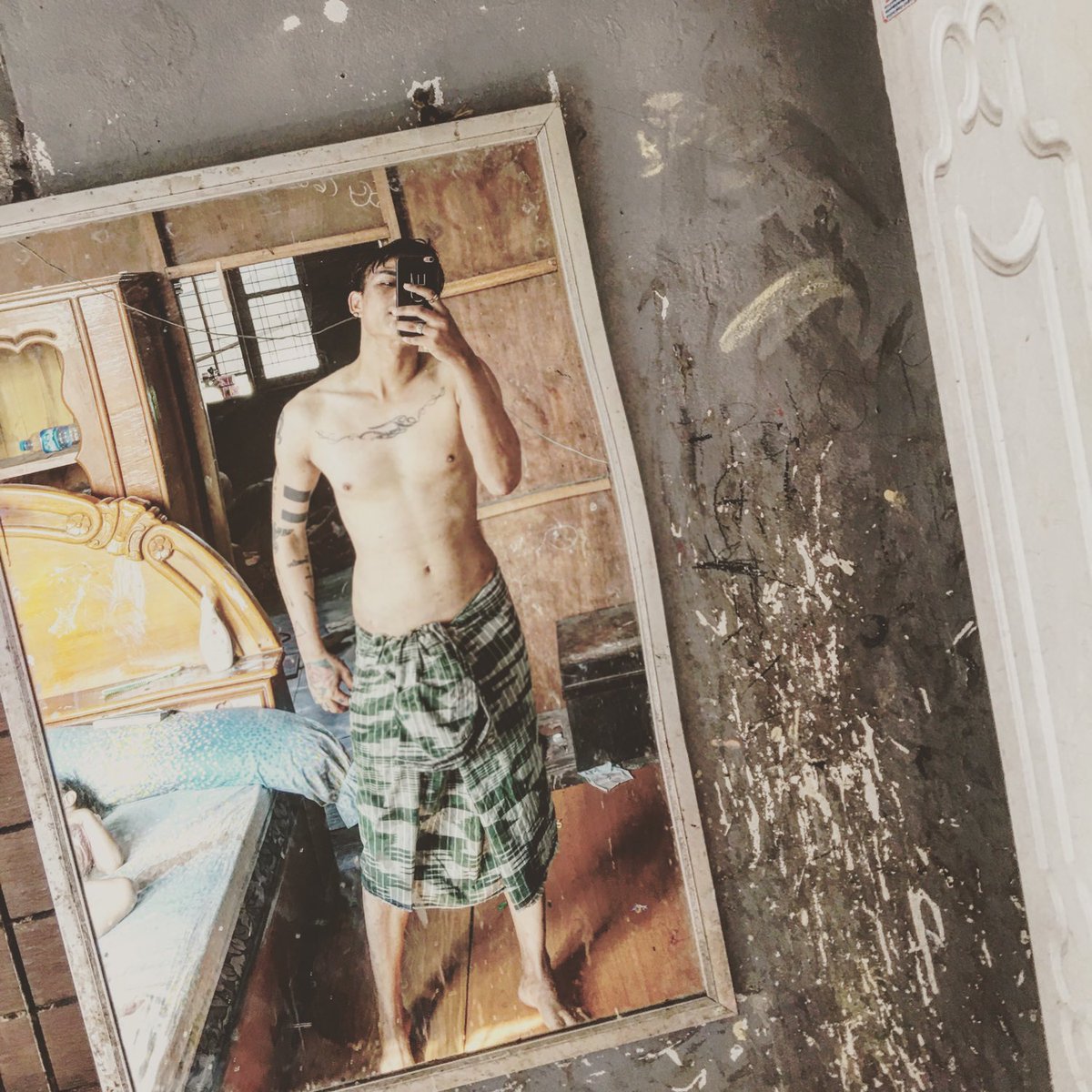 andrewsai's tweet photo. Myanmar boy 💪👌😘😍 https://t.co/QTmzBxjRut
