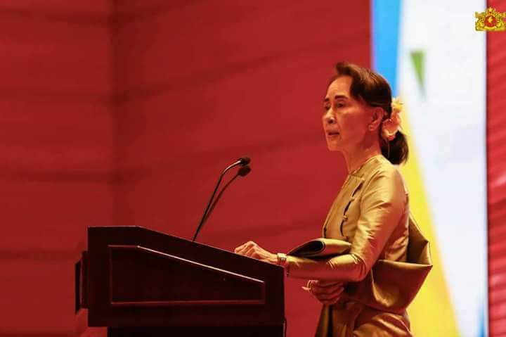 #DawAungSanSuuKyi
#NayPyiTaw
m.facebook.com/groups/1207038…