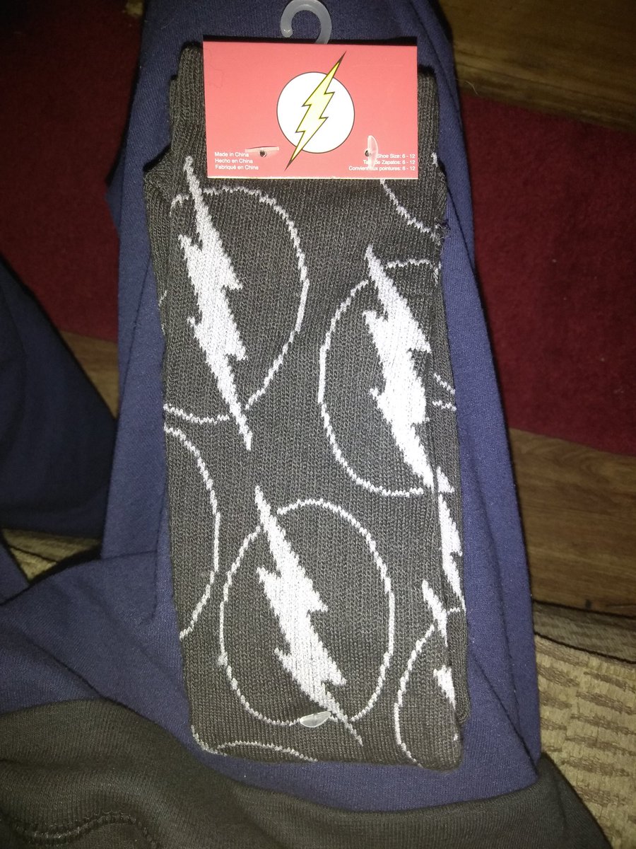 LittleRalphJr's tweet photo. Flash sock ⚡ https://t.co/oJjTLPpYk0