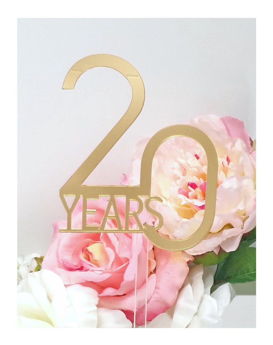 AJourneeParfait's tweet photo. Mirrored cake topper; 20 Years wedding cake topper; mirrored… https://t.co/Kv1FsoG1qm #tablesigns #WeddingCakeTopper https://t.co/ArEMhqn4UM