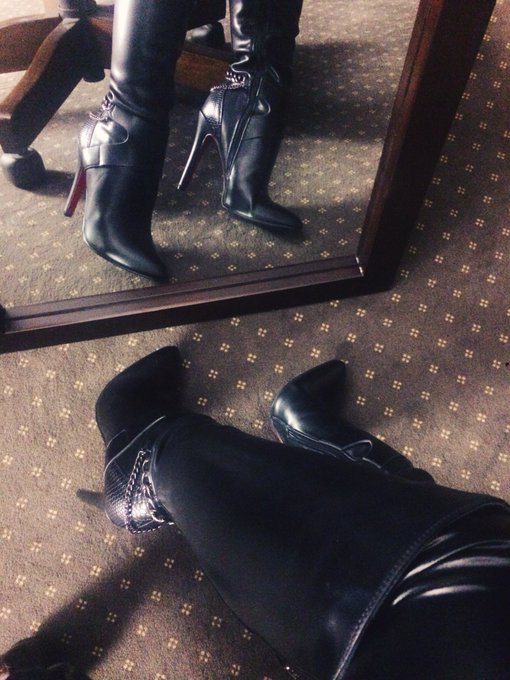 #leather #boots #leggings @RT4FD @RTmutt @RTSubby_  @King_Maximuss @rtdumb @RTAlex_1 @RTSlutt @RT4Tat2<a href="/tag/leather"class="tags">#leather</a><a href="/tag/boots"class="tags">#boots</a><a href="/tag/leggings"class="tags">#leggings</a><a class="tags" target="_blank" title="On Twitter" href="/?out=eyJ0eXAiOiJKV1QiLCJhbGciOiJIUzUxMiJ9.eyJpYXQiOjE3MjMzMDk2OTQsImlzcyI6InR3cG9ybnN0YXJzLmNvbSIsIm5iZiI6MTcyMzMwOTY5NCwiZXhwIjoxNzU0ODQ1Njk0LCJyZWRpcmVjdF91cmwiOiJodHRwczovL3R3aXR0ZXIuY29tL1JUNEZEIn0.z-zBA7zf-MYcL6cXieL3RWpsOscf46-_xRuteG2C1MGVu80o11oHTkQqUBz71tN2WlVlUOdtCU-WiqMHsXm44w">@RT4FD</a><a class="tags" target="_blank" title="On Twitter" href="/?out=eyJ0eXAiOiJKV1QiLCJhbGciOiJIUzUxMiJ9.eyJpYXQiOjE3MjMzMDk2OTQsImlzcyI6InR3cG9ybnN0YXJzLmNvbSIsIm5iZiI6MTcyMzMwOTY5NCwiZXhwIjoxNzU0ODQ1Njk0LCJyZWRpcmVjdF91cmwiOiJodHRwczovL3R3aXR0ZXIuY29tL1JUbXV0dCJ9.a0TzwkFgCQPlFAmA8wCpqzzsQa-KmNMfdYAePviDUpxOwhgv9pFPmB4_GwZcJ6AMXAra5eu8EUm4ozvYMCoqHA">@RTmutt</a><a class="tags" href="/tag/rtsubby_">@rtsubby_</a>