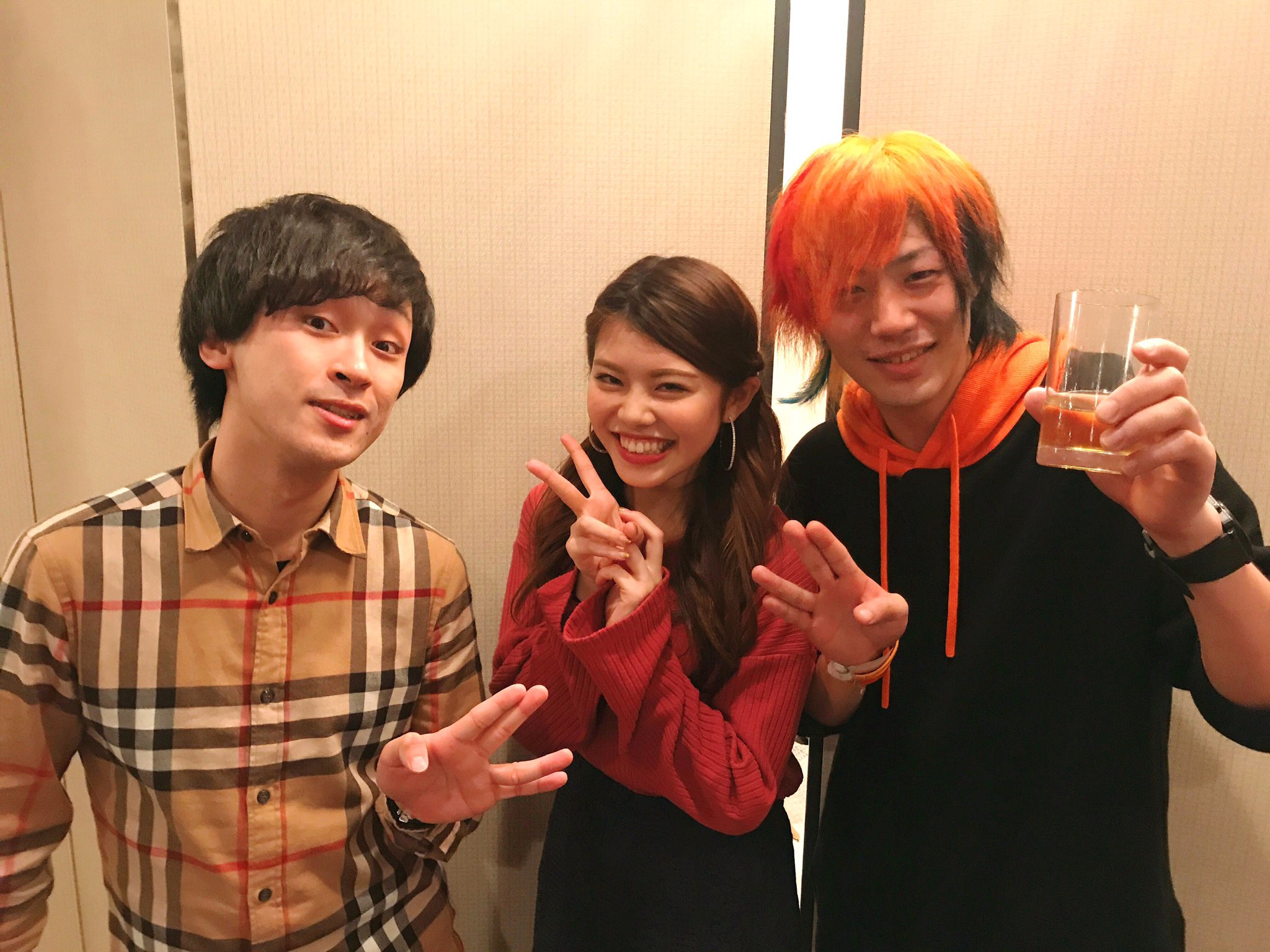 池田真子／整理収納アドバイザー🌵☀️ On Twitter: "東海オンエアのとしみつさん・てつやさん、カリスマブラザーズのジョージさん、恭一郎さん、ありがとうございました！！  とても楽しい時間でした＼(^O^)／ #Uuum忘年会 Https://T.co/Cm4Jfyjwxu" / Twitter