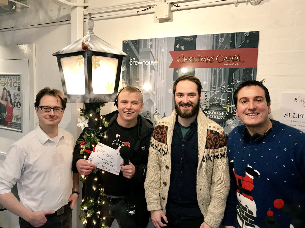 bbcsomerset's tweet image. Winners of the week, and the overall 2017 champions! @jhansonradio &amp;amp; @AndyBennett01 have made it to @BrewhouseLive to meet Ben &amp;amp; Dom from the cast of “A Christmas Carol” 🕯🕯🕯