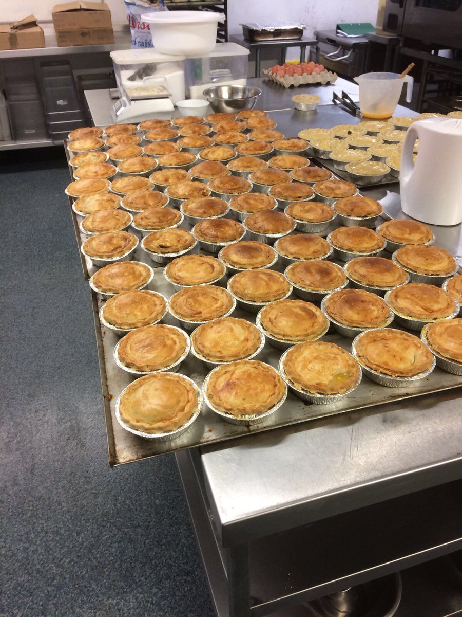 There is no snow. The first batch of pies came out the oven at 5am this morning. It’s Derby Day #lfc #efc