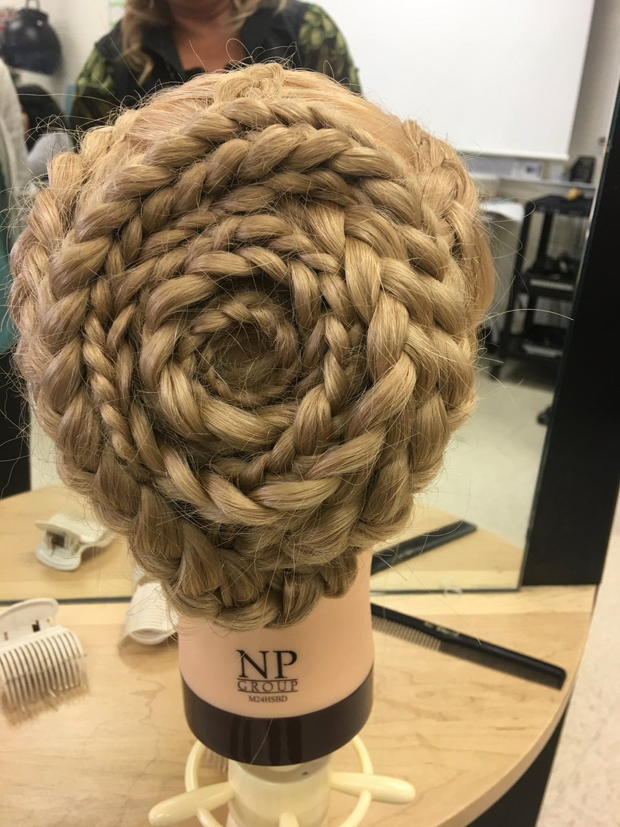 Creative hairstyling design! @Tfssfam
