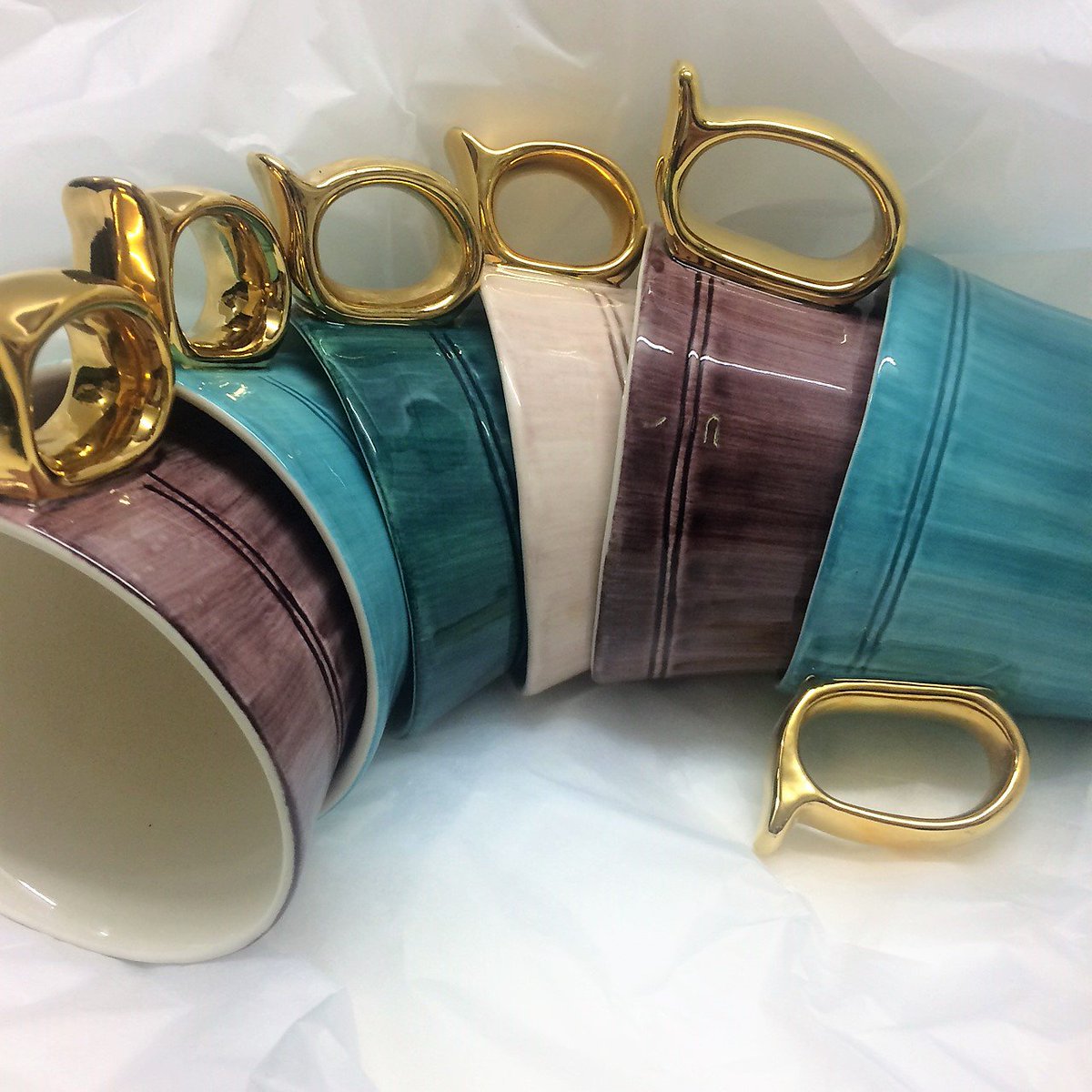 MBerrowCeramics's tweet photo. Studio OPEN BY APPOINTMENT for Christmas specials. Please call Miranda on 07880 554825 in order to arrange to meet or go to https://t.co/uoz49jl6jW to place an order from the website.
#Bridport #Dorset #Handmade #Ceramics https://t.co/QJvo4rZ0o1