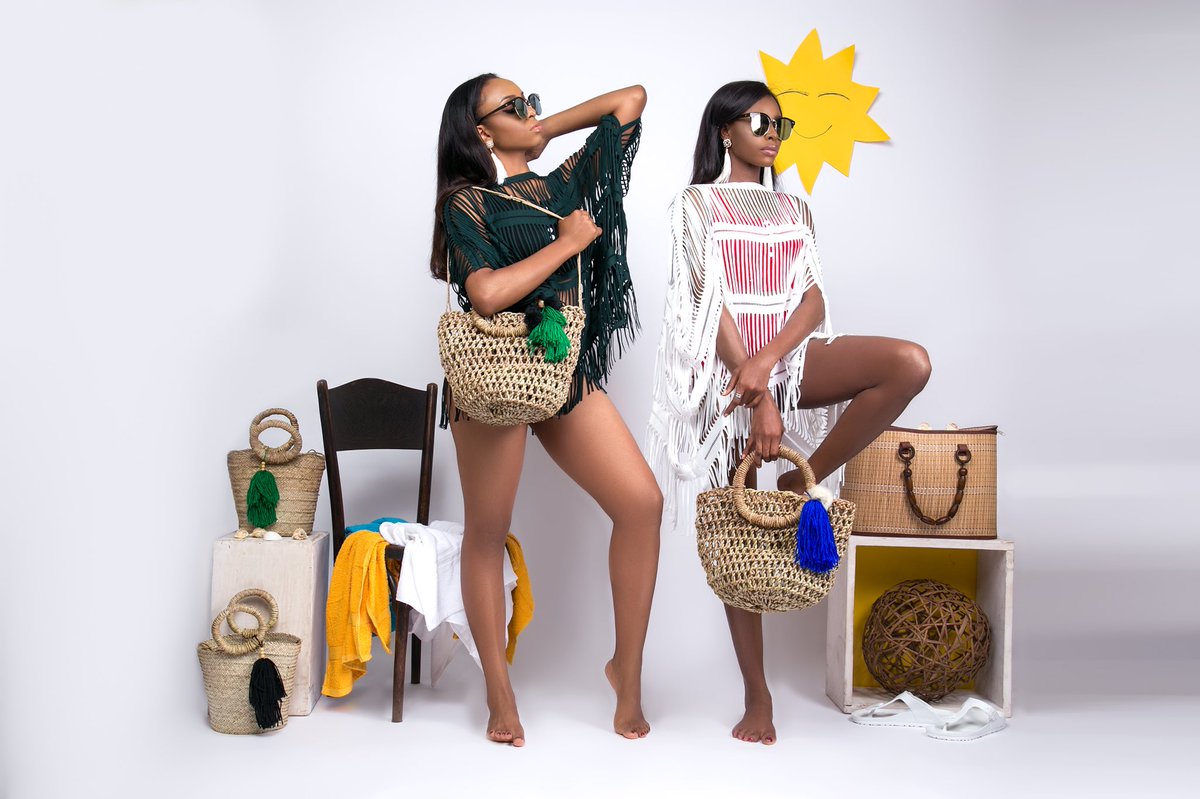 ShopMaju's tweet photo. Sunday Funday - you, the girls, Maju Beachwear & bucket loads of fun!
#ShopTheLooks - https://t.co/Fo93GnRE89
🔎: Hillz Poncho ➡️ Peyton Swimwear Set ➡️ White Tassle Earrings https://t.co/C8dpDg1z7C