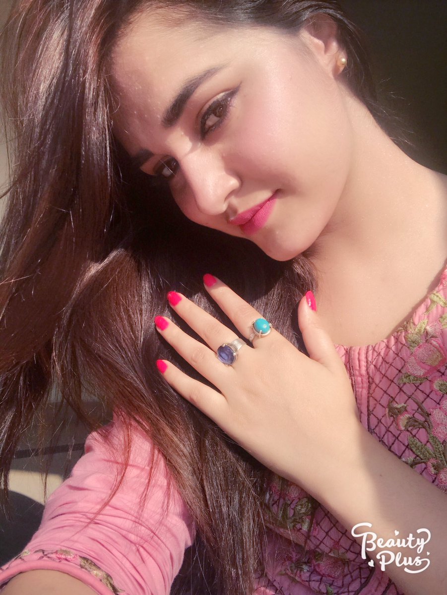 arzoo_official's tweet photo. Be a drug💊💊💊and let the world die for you..👩🏻‍⚕️💞 https://t.co/RPo87Fmpxx