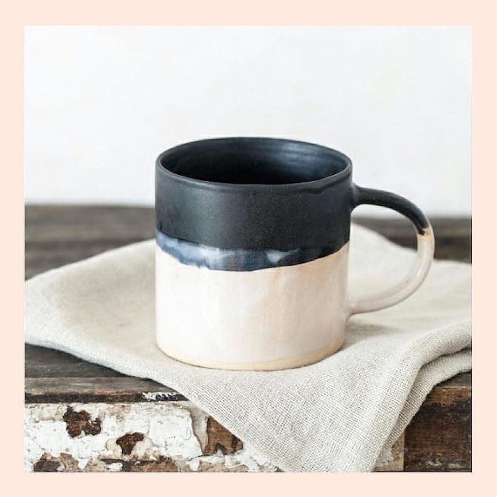 arrow_publicity's tweet photo. We're in the middle of a serious cold snap in Bristol, so it seems the right time to invest in some mugs for hot drinks! This rustic two-tone one is called 'Moon' and is £12 from @yonder.living. ⠀
⠀
・・・⠀
#yonderliving #sahara #morocco #moroccanst… https://t.co/pvuU4pBqNa https://t.co/kD5ccjaSmZ