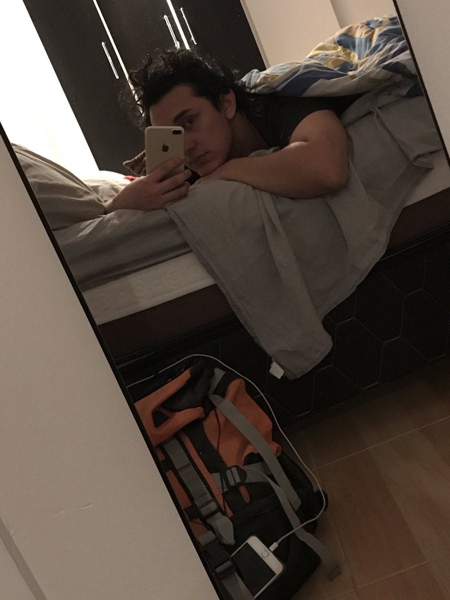 Erckfry's tweet photo. Tempranito para ir a trabajar 👏🏼 al que madrugada dios lo ayuda🤙🏼🤙🏼🤙🏼 https://t.co/LjJcv8J27V