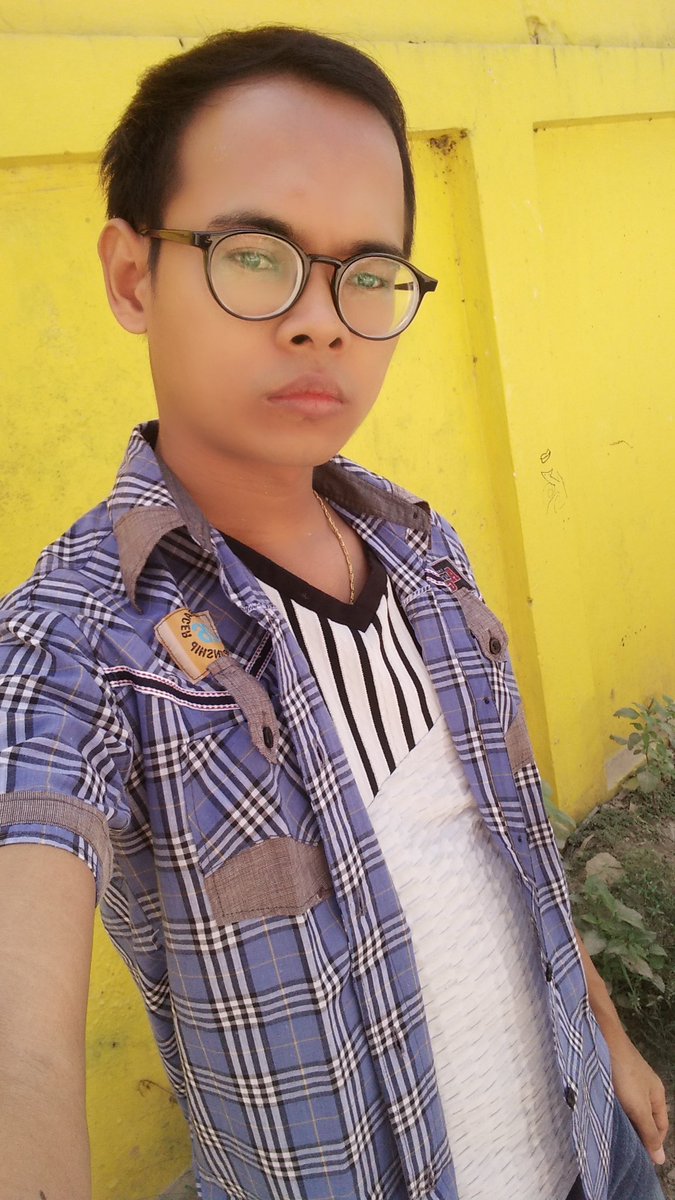 hmchit112's tweet photo. တေယာက္ထဲ ေဂါက္ https://t.co/28htBAPb0F