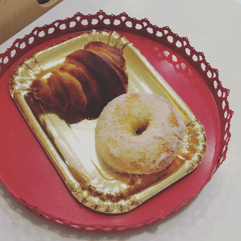 senzaglu_boccea's tweet photo. E dopo i cornetti che ne dite di una ciambella? #freddo #colazionesenzaglutine #senzaglutine #msgboccea https://t.co/KGA9N5hKep https://t.co/kg4mhNuCyN