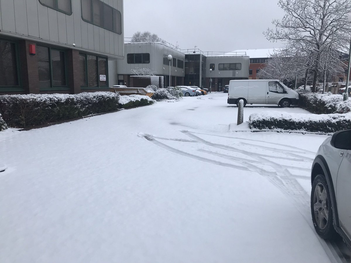 HeartWilts's tweet image. This is the car park at Heart! Tag us in your snow pics and let us know where you are...🙀❄️❄️❄️⛄️⛄️⛄️