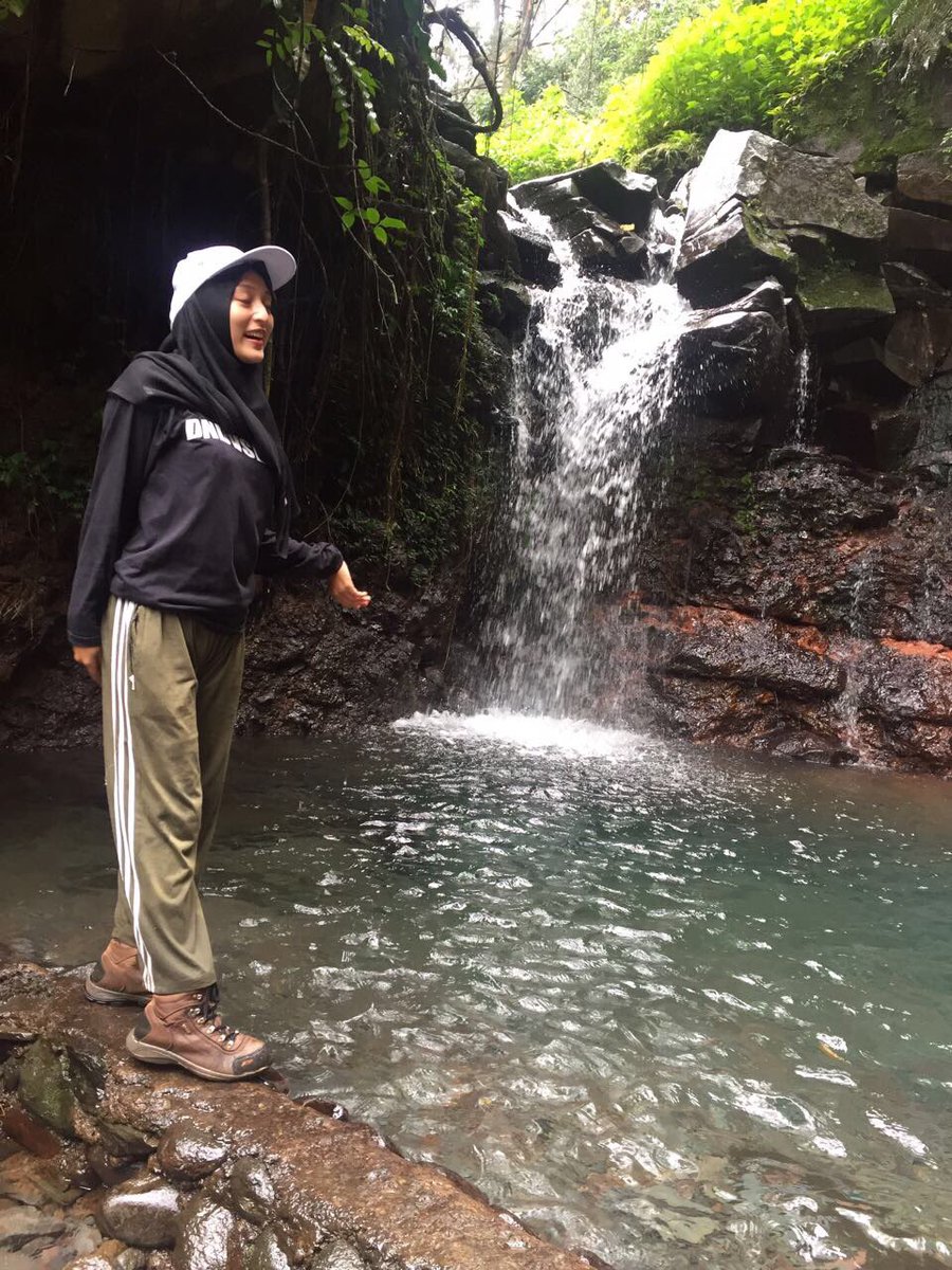 در توییتر Kompeni Menyelenggarakan Sebuah Art Exhibition Serta Music Concert Yang Berlokasi Di Camping Ground Curug Ngumpet 1 Tepatnya Di Gunung Bunder Kota Bogor Yang Dilaksanakan Pada Tanggal 13 14 Februari