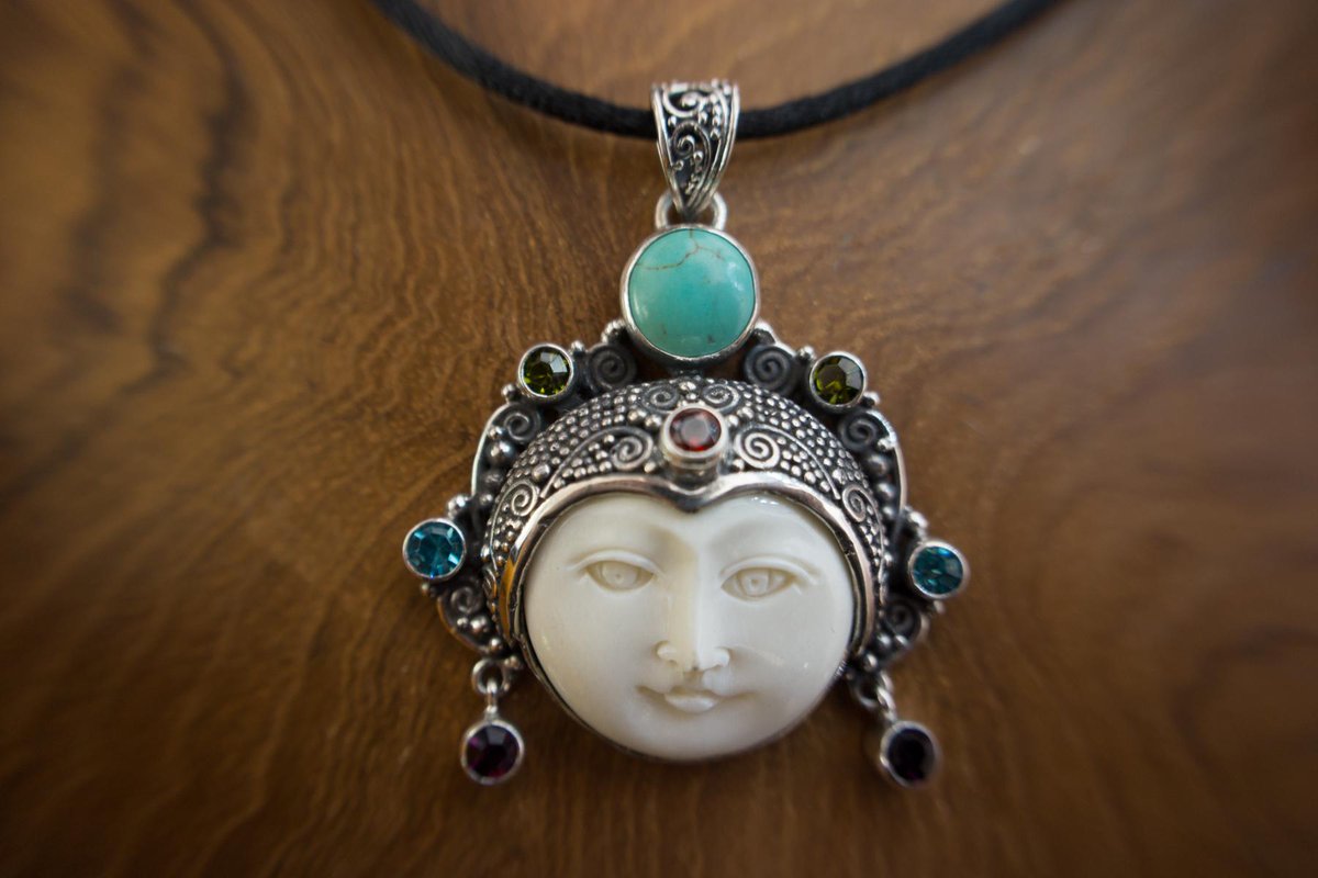 my_magic_space's tweet photo. Up to 90 % off - see link in my profil #Boho #Yoga #luxury #giftidea #christmas #Bali #silver #jewelry #pendant #love  #handmade #carvedbone #gemstone#princess #sterling #carvingart #artdeco #Bohemian #jewelryaddict #jewelryforsale #Etsy #ilovejewelry https://t.co/qfNjQDoXZT