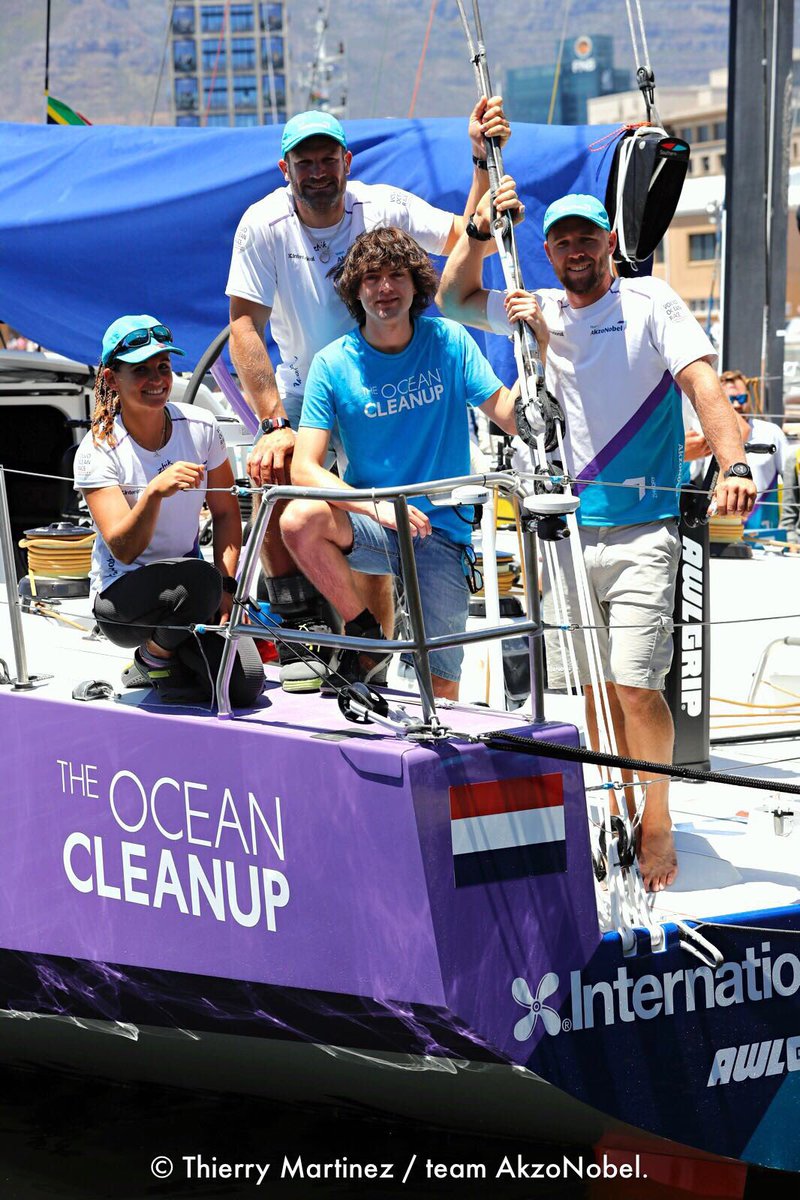 Great to have Boyan Slat from <a href="/TheOceanCleanup/">The Ocean Cleanup</a> join us today as the team left #capetown . #cleanseas #teamakzonobel