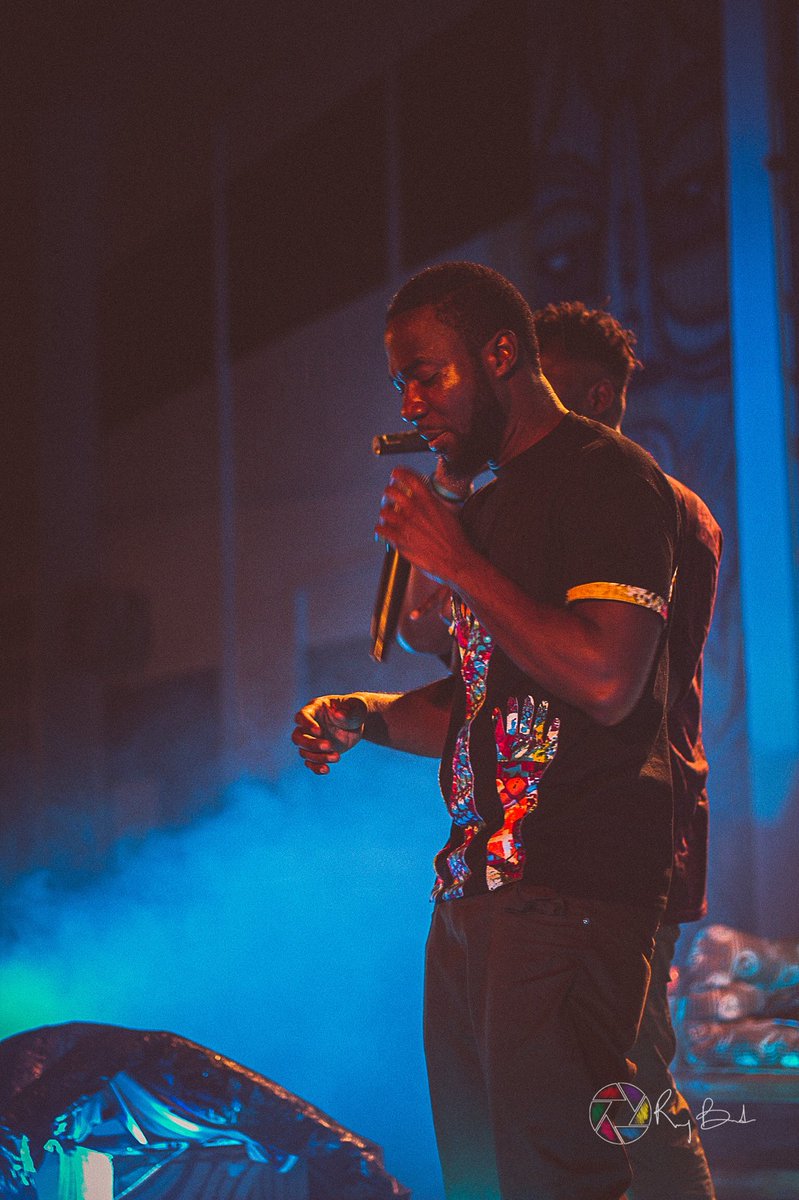 revyboadu's tweet photo. @FOKNBOIS @wanlov @mensamusic #FOKNparty #RevyBoadu https://t.co/Y4Ixwc5XrX