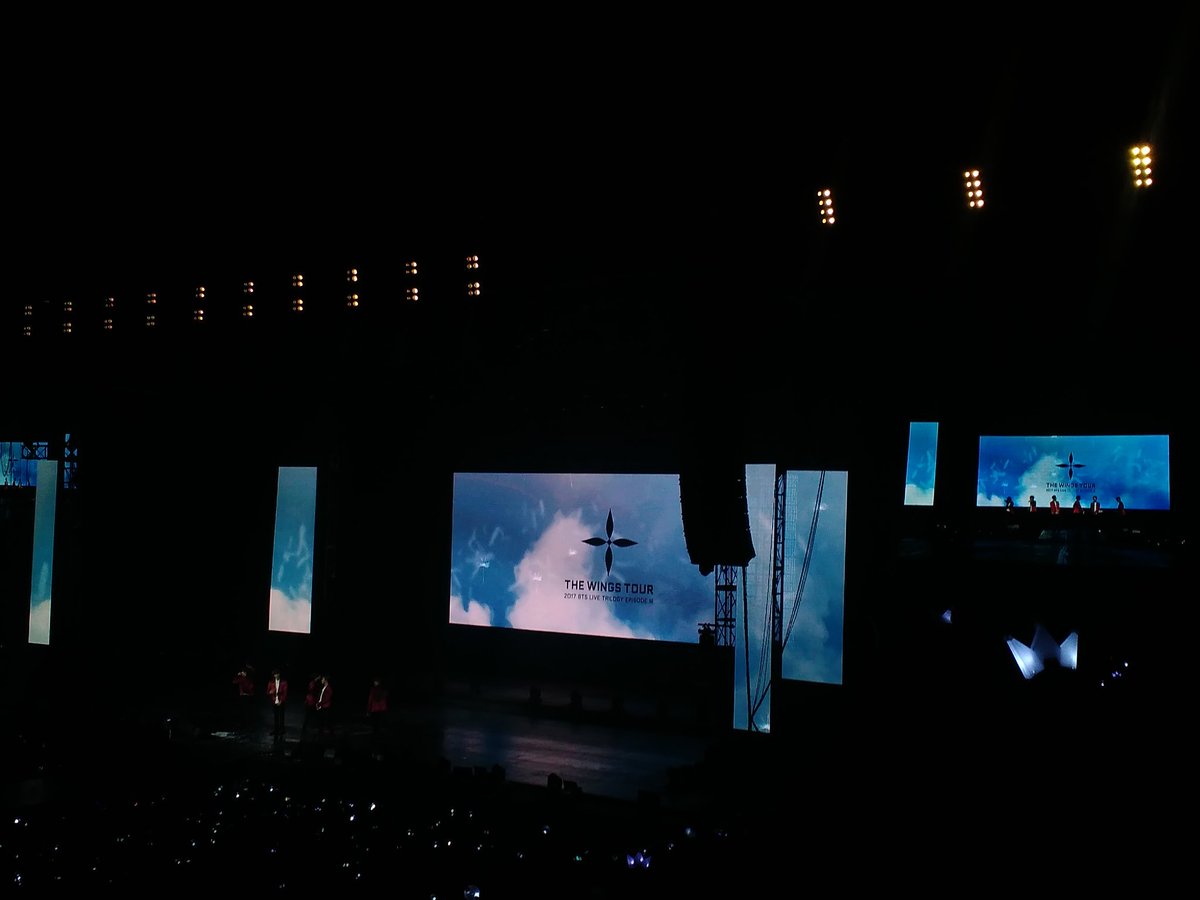 nochuking's tweet photo. Bringing back my Wings Tour Manila experience ✨

Thank you @BTS_twt for this era and I'll see you again! ❤ 사랑해~

#ThankyouBTS #WeLoveBTS https://t.co/dZ5ahFFyAU