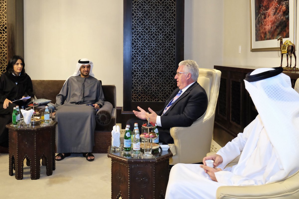 دائرة البلديات والنقل tweet media