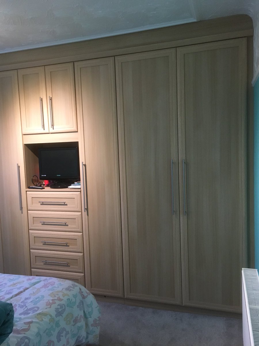 P J Bedrooms Pjbedrooms Twitter