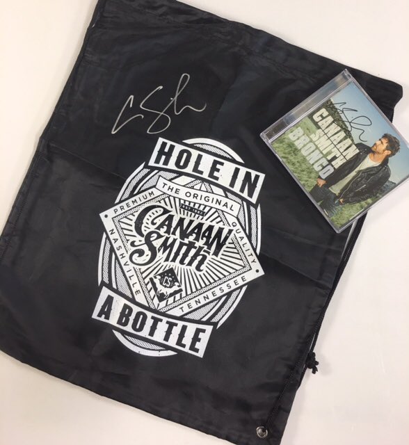 For our 10th day of #BOONS12DaysOfChristmas we're giving away a SIGNED Hole In A Bottle bag &amp; SIGNED CD from <a href="/canaansmith/">Canaan Smith</a> - to enter simply follow us &amp; follow Canaan and RT this tweet. ☃️  like our Facebook page &amp; share the post for more chances to win facebook.com/buildingourown…