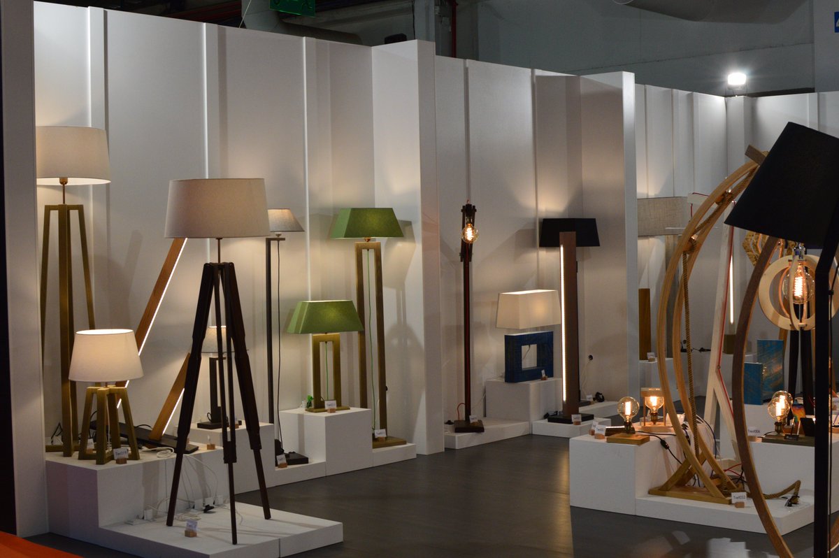 TrelightCorp's tweet photo. MEC 2017 - @TrelightCorp 
#woodenlight #woodenlighting #woodenlamp #elegance #led #ledlamp #trelight #athens #expo #eeke2017 #MEC #tripod #marrone #retro #interior #interiordesign #industrialdesign #design #stand #exhibition #oak https://t.co/jRDISeQ0hD