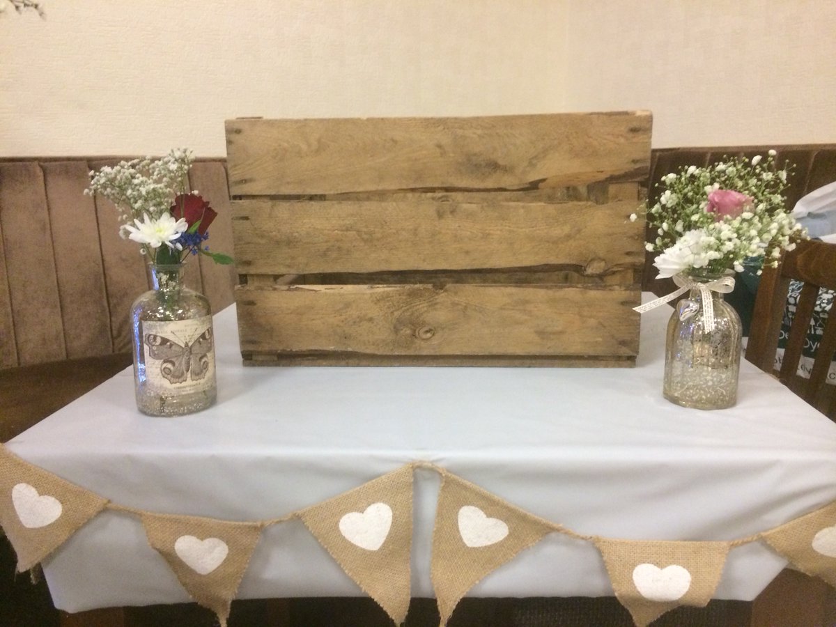 MilliaEvents's tweet photo. Venue-styling @MilliaEvents 
Bespoke items hand made, affordable prices, great choice of items for your #weddingday 
https://t.co/AeVYB3jReg
#venuestyling #bristolwedding
#weddingplanning #chairsashes #chaircovers #candelabras #doughnutwalls #Centerpieces https://t.co/z1bInwFo92