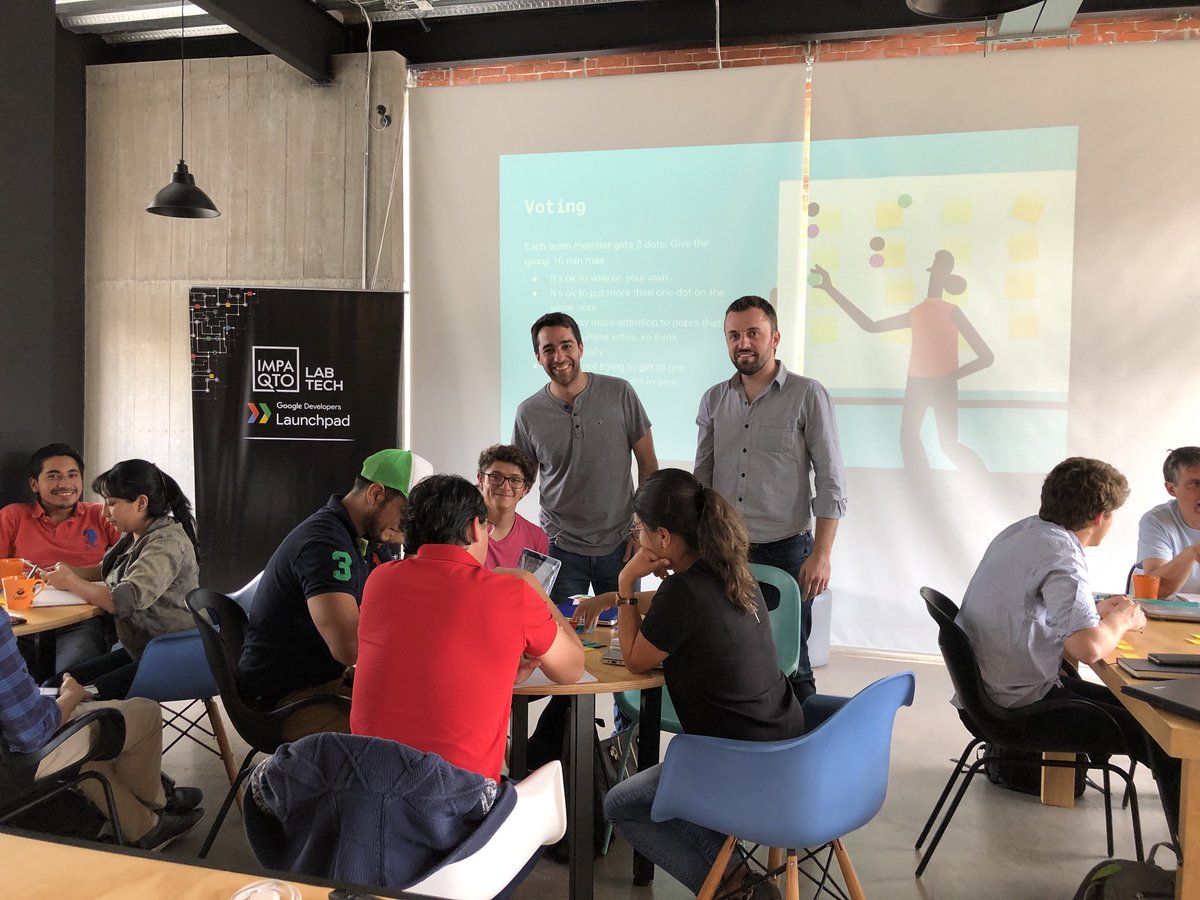 frankpellegrini's tweet image. Liderando el #DesignSprint @Google #IMPAQTOLabTECH #Launchpad Start con @nicobf // @IMPAQTOec @danielaperalvo @FeryAldrette @solsona