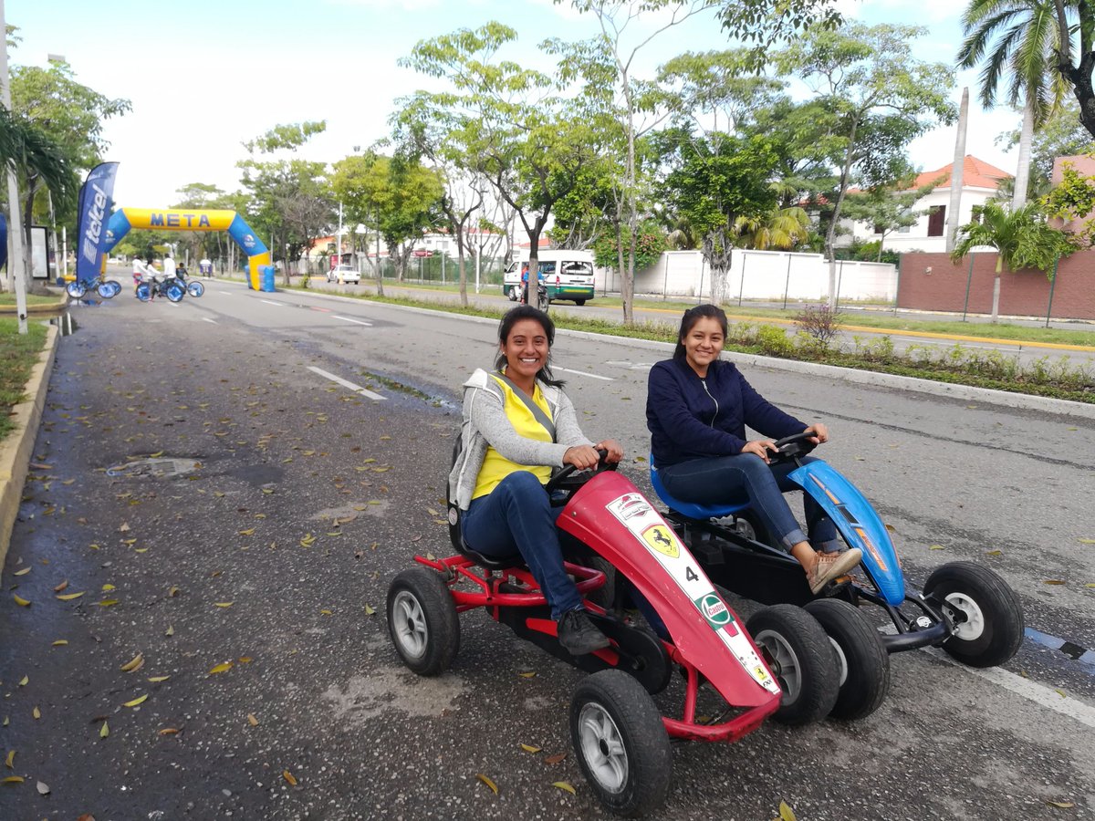 RacingKartsTab's tweet photo. El día esta superagradable para pedalear, correr o caminar en la Biciruta @OficialCentro creando espacios para la integración y esparcimiento de nuestro municipio
 @ProfeCastillo_ 
@BrincolinesDP https://t.co/tcvvFvWsG0