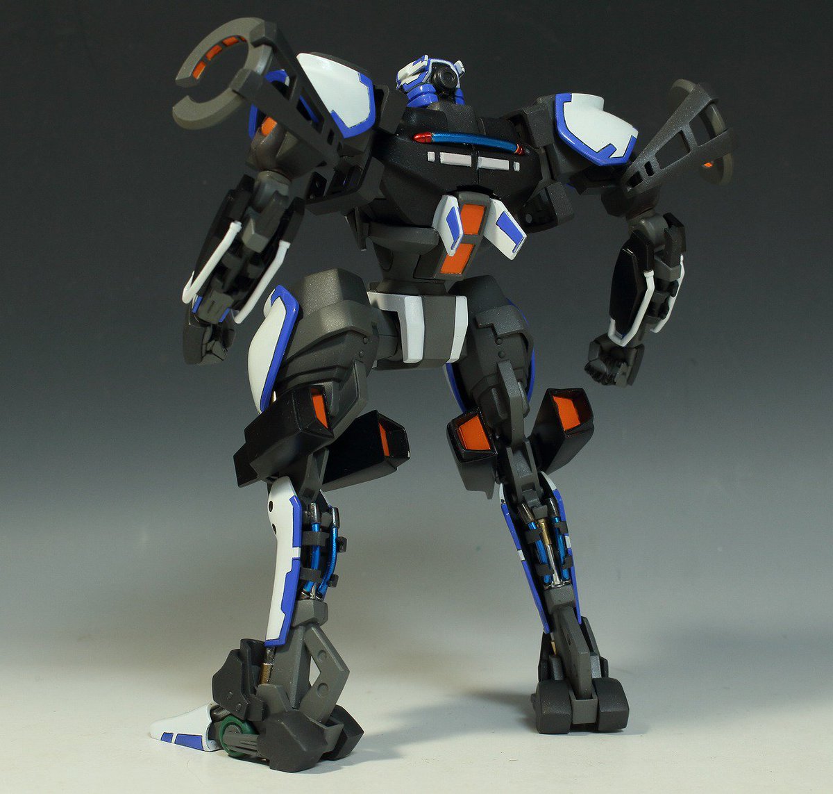 ボークス ∀-brandからBALDR SKY 「カゲロウ」完成しました。装甲は