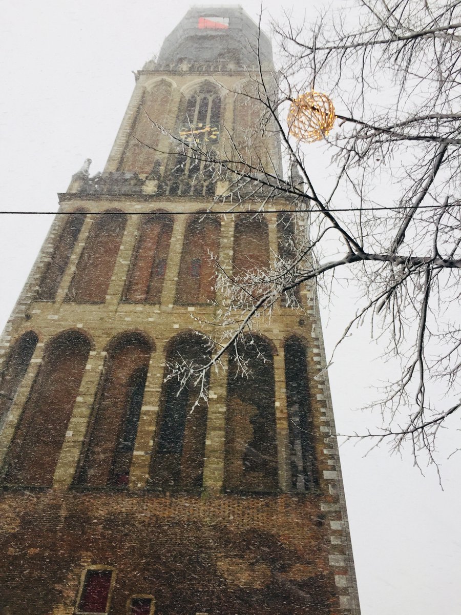 Het sneeuwt in #Utrecht!