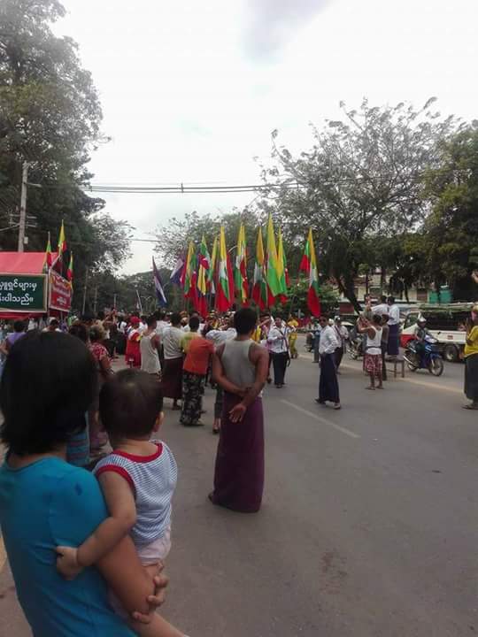 10.12.2017
(Today views )

#Myanmar  Army was Actions ,  support protest.

#Myanmar  society together  with #Myanmar   ARMY.

( Kayin state  in Myanmar)

<a href="/UN/">United Nations</a>
<a href="/CNN/">CNN</a> 
<a href="/hrw/">Human Rights Watch</a> 
<a href="/dvbburmese/">DVB Burmese</a>