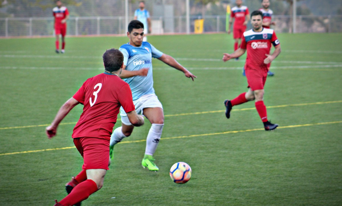 UEAlcudia's tweet image. 📝 CRÒNICA | Reviu tot el que va succeir ahir a Muro, on els nostres van realitzar un sensacional partit per a emportar-se els tres punts cap a l'Alcúdia (1-3) ➡️ bit.ly/MuroCFUE 

📸: @Davilocas