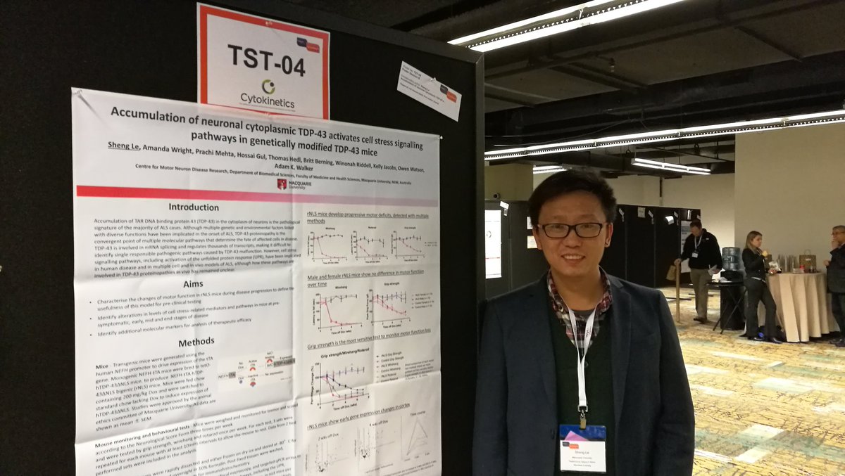 Shengo_Le's tweet photo. @WalkerNeuroLab  member @Shengo_Le  at 28th #alssymp2017 .Boston https://t.co/8uYKzp6LYc