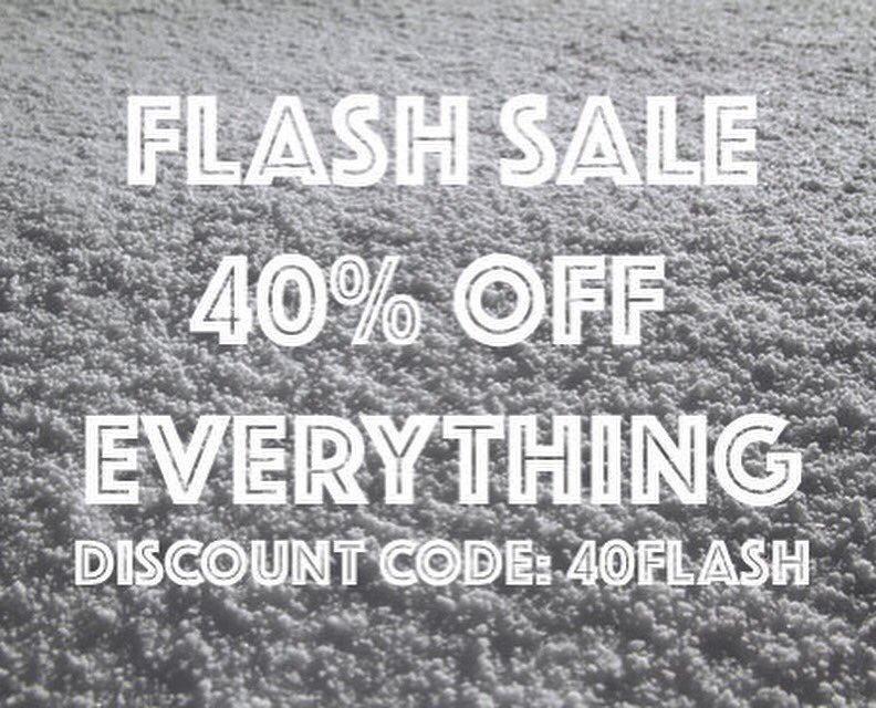 Lavitique's tweet photo. | ❄️ It's snow joke! ❄️ #Lavitique 40% off everything 24hour #flashsale | #shopnow: https://t.co/ShcJK2Du4F using #discountcode: 40FLASH https://t.co/foNpnbkuUv