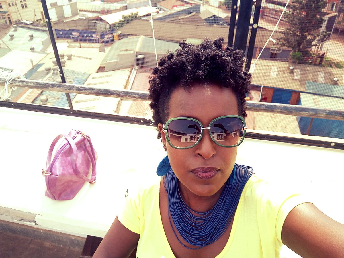 kanyindo's tweet photo. Representing #HouseElba. We're here. #AKaDopeSundayFunday https://t.co/FWZKBao4nl