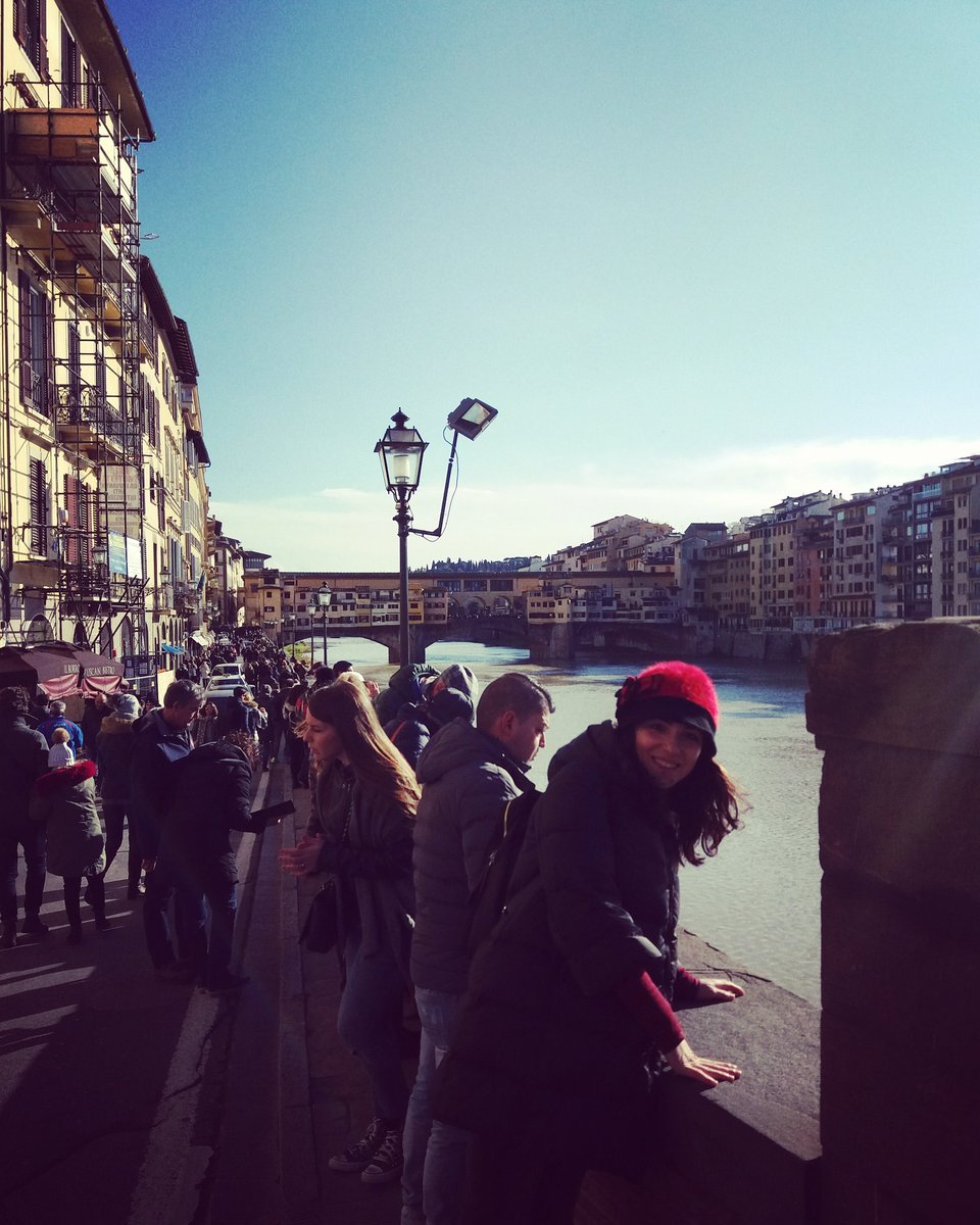 _apellecchia's tweet photo. Le #persone sono i #viaggi che fanno... e #Firenze è un posto #magico... anche trascorrerci poche ore #allarga la mia #prospettiva e mi fa sentire nel #flusso della #storia e della #BELLEZZA in tutte le sue #espressioni https://t.co/yxt4foeIfd