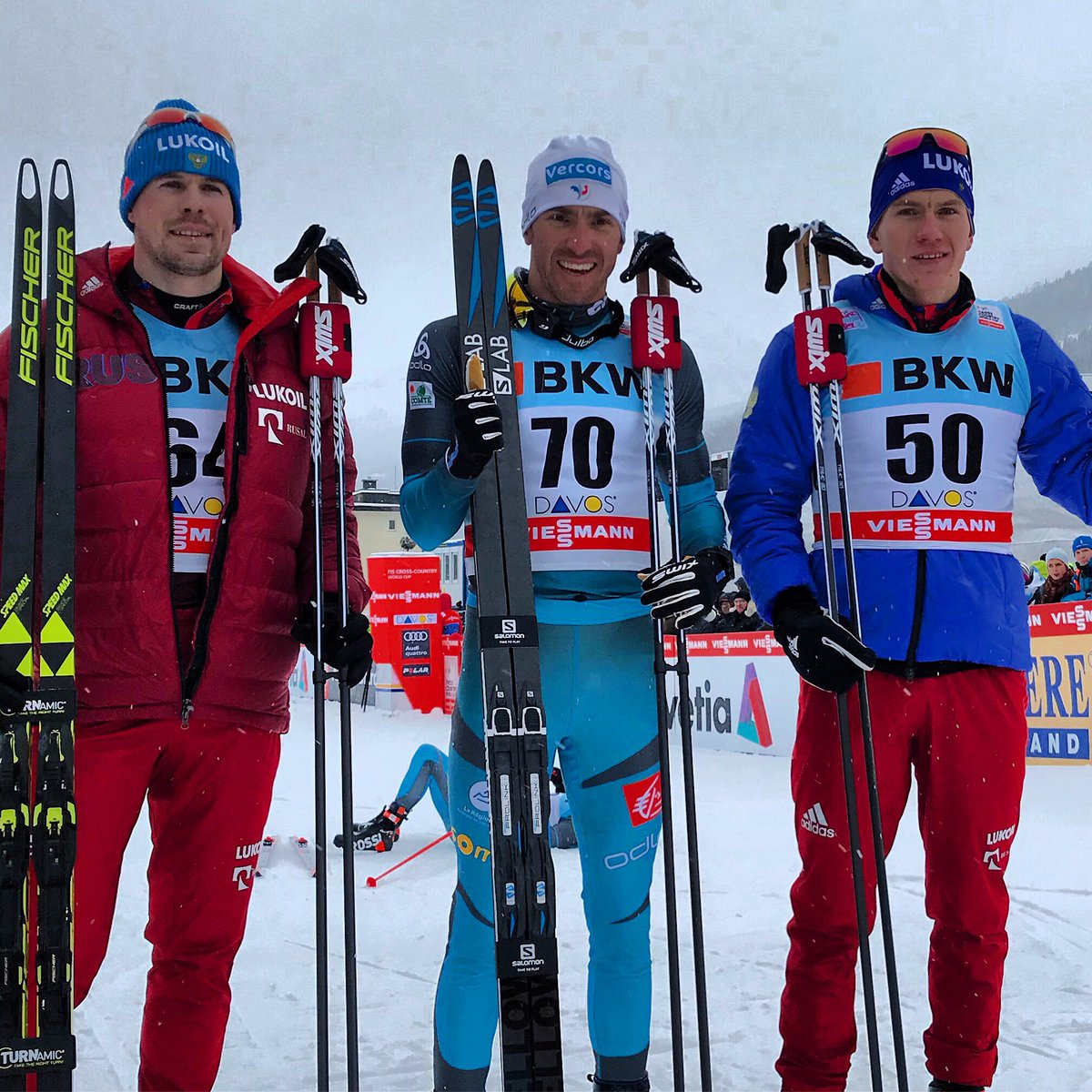 FISCrossCountry's tweet image. Momo 🇫🇷 @manificaventure owns Davos again. Ustiugov 🇷🇺 2nd and Bolshunov 🇫🇷  3rd again. @davosnordic #fiscrosscountry